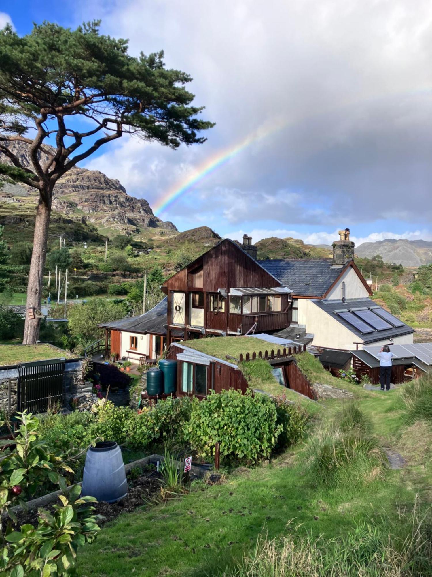 Bryn Elltyd Eco House Casa de hóspedes Blaenau Ffestiniog Exterior foto